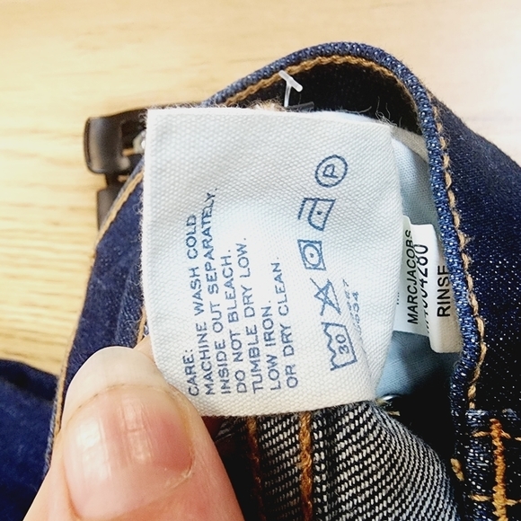 Marc by Marc Jacobs Ella Skinny Crop - Picture 9 of 9